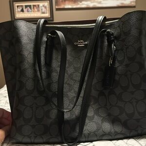 Coach shoulder bag